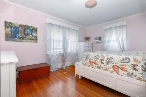 35 Rokeby Place Staten Island NY 10310