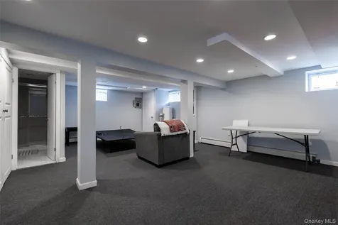 35 Rokeby Place Staten Island NY 10310