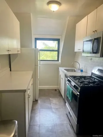 64 Kensington Road Bronxville NY 10708