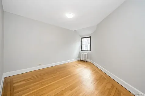 64 Kensington Road Bronxville NY 10708