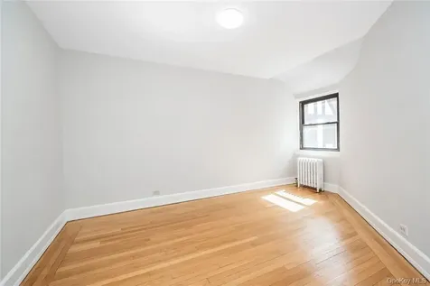 64 Kensington Road Bronxville NY 10708