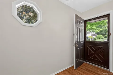 131 Columbia Court Yorktown Heights NY 10598