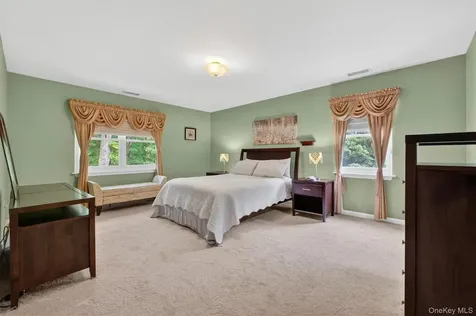 12 Newton Court Croton-on-hudson NY 10520