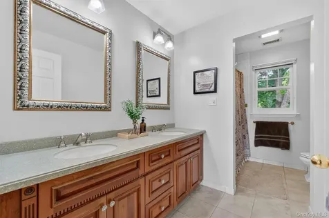 12 Newton Court Croton-on-hudson NY 10520