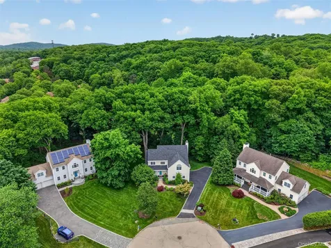 12 Newton Court Croton-on-hudson NY 10520