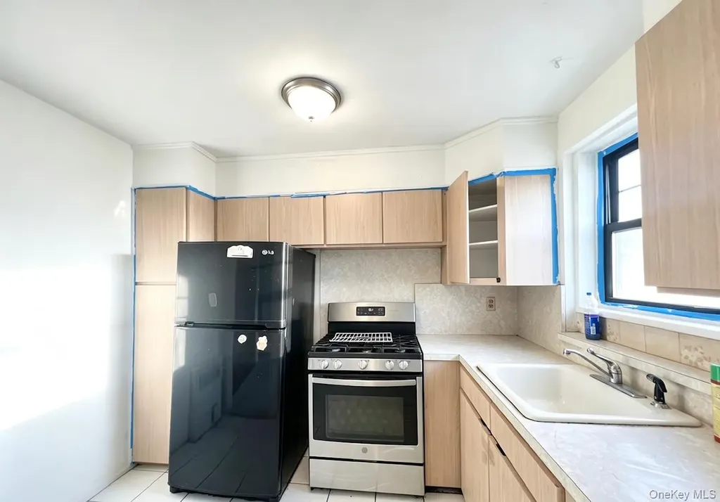6722 136th Street Flushing NY 11367