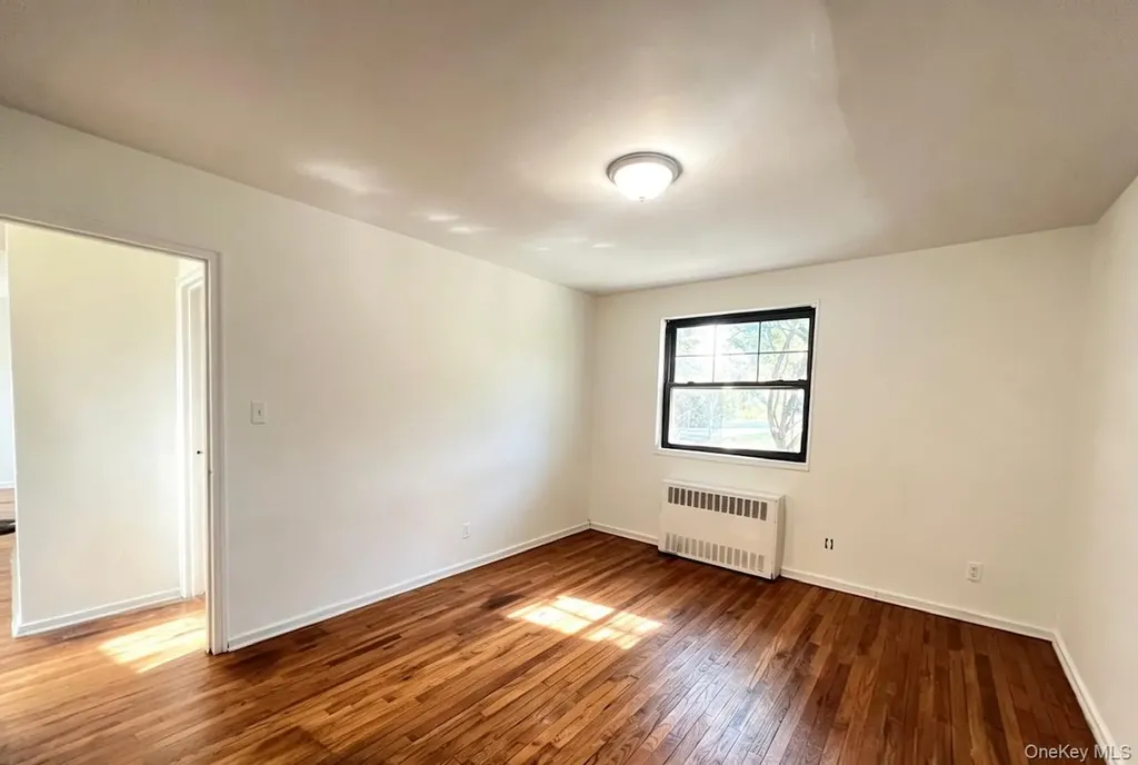 6722 136th Street Flushing NY 11367