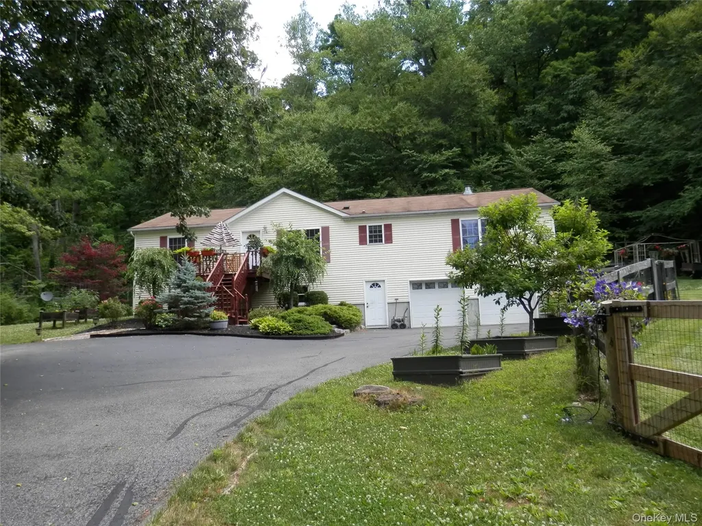 590 Farm To Market Road Brewster NY 10509