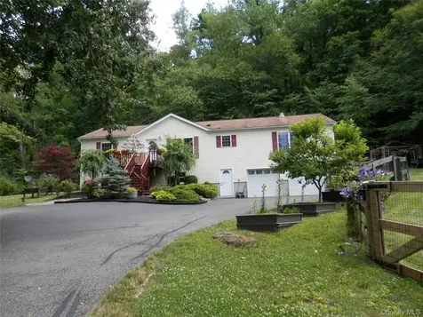590 Farm To Market Road Brewster NY 10509