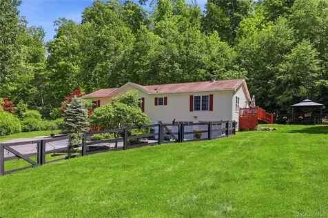 590 Farm To Market Road Brewster NY 10509