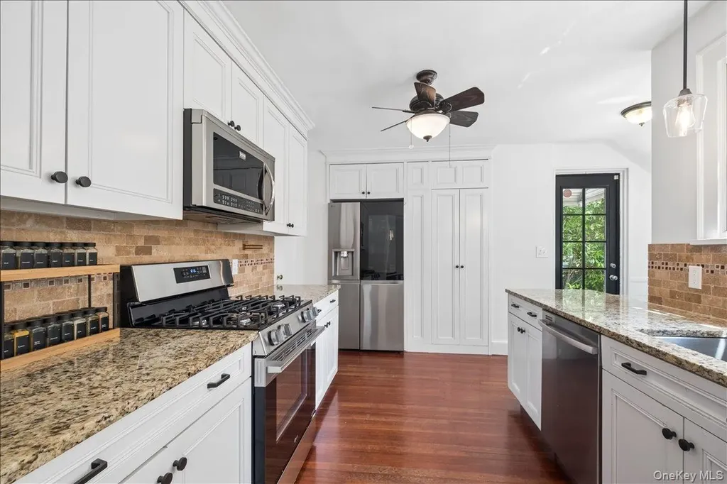 105 Longview Avenue White Plains NY 10605