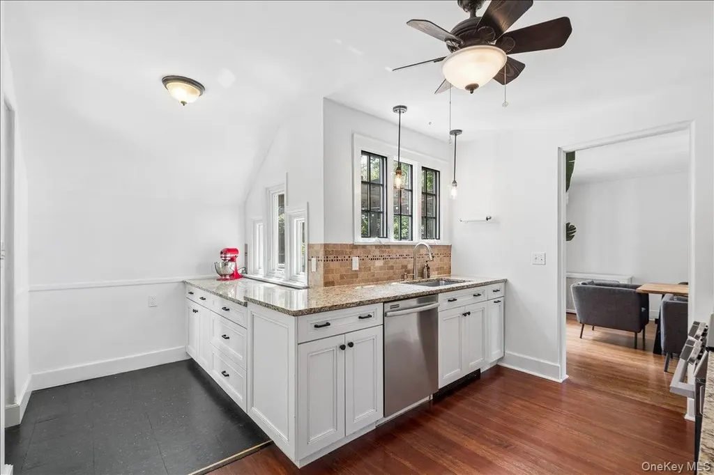 105 Longview Avenue White Plains NY 10605