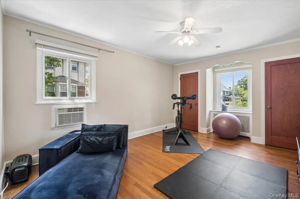 105 Longview Avenue White Plains NY 10605