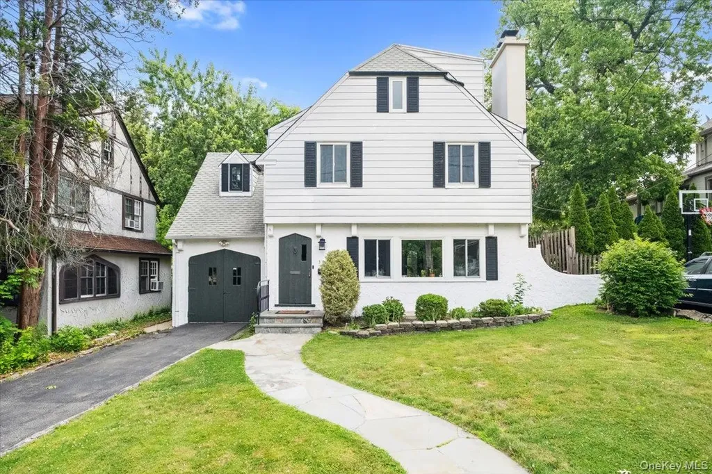 105 Longview Avenue White Plains NY 10605