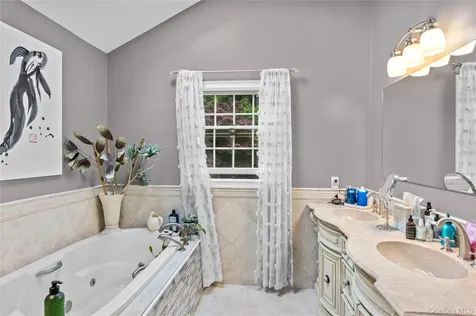 5 Bennett Avenue Huntington Station NY 11746