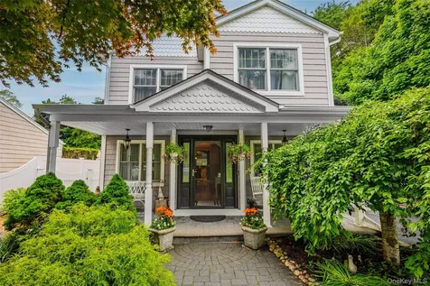 5 Bennett Avenue Huntington Station NY 11746