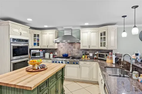 5 Bennett Avenue Huntington Station NY 11746