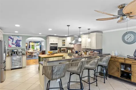 5 Bennett Avenue Huntington Station NY 11746