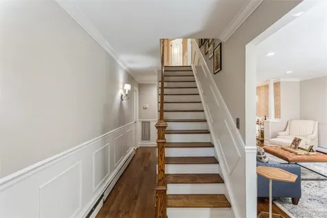 6 Newkirk Avenue East Rockaway NY 11518