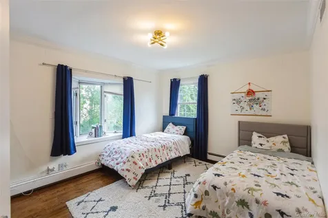 6 Newkirk Avenue East Rockaway NY 11518