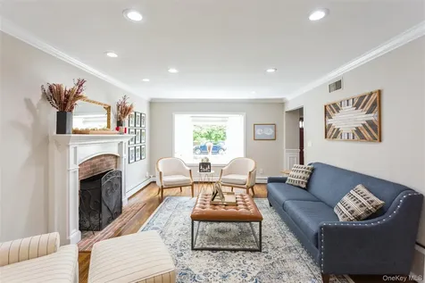 6 Newkirk Avenue East Rockaway NY 11518