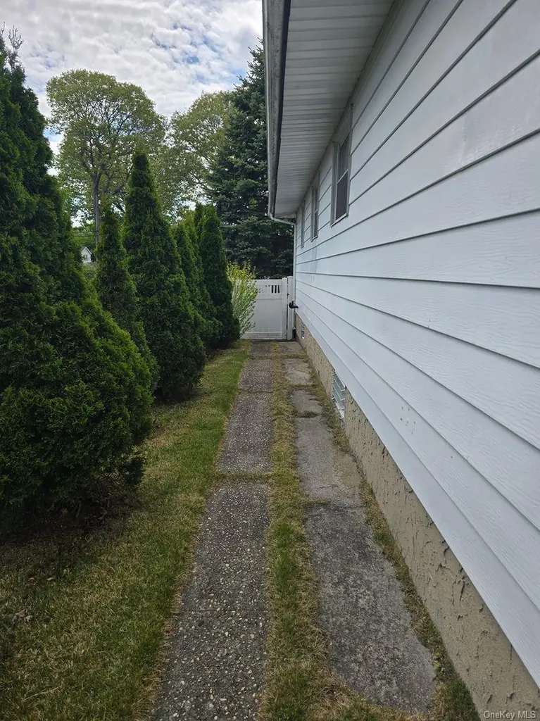 90 Blue Point Road Selden NY 11784