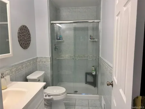 9 Edinburgh Drive Peekskill NY 10566