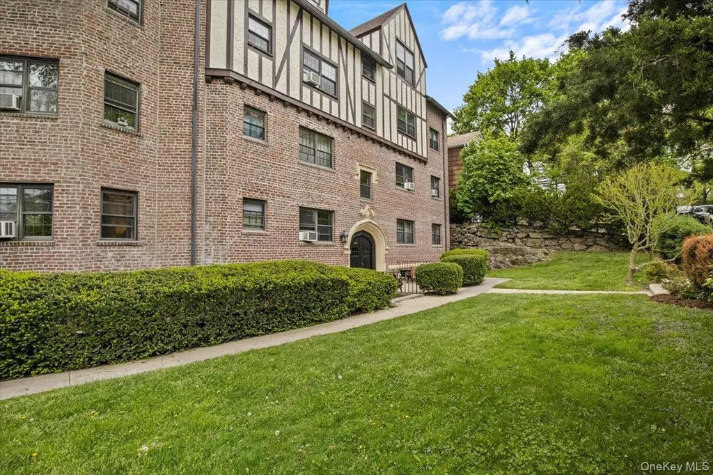 1440 Boston Post Road Larchmont NY 10538