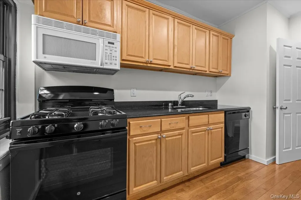1440 Boston Post Road Larchmont NY 10538