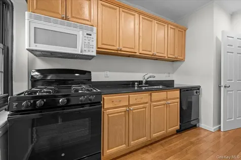 1440 Boston Post Road Larchmont NY 10538