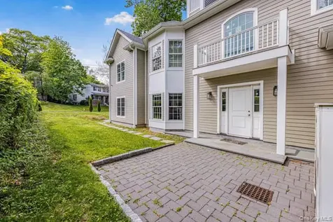 1 Kewanee Road New Rochelle NY 10804