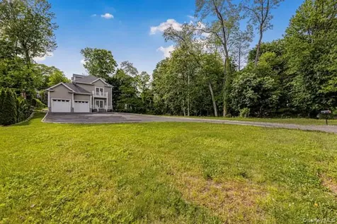 1 Kewanee Road New Rochelle NY 10804