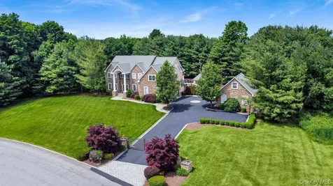 9 Tyler Court Mahopac NY 10541
