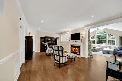 9 Tyler Court Mahopac NY 10541