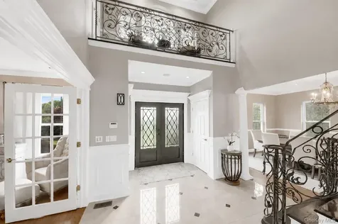 9 Tyler Court Mahopac NY 10541