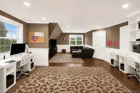 9 Tyler Court Mahopac NY 10541