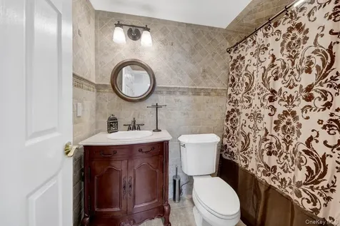 9 Tyler Court Mahopac NY 10541