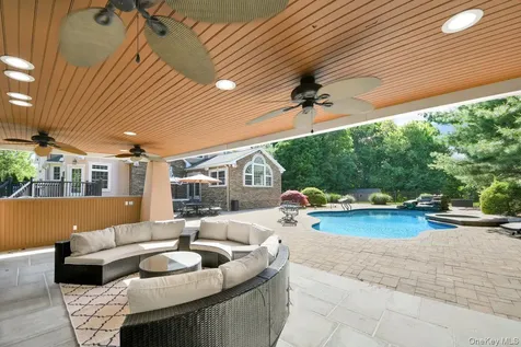 9 Tyler Court Mahopac NY 10541