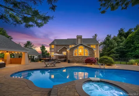 9 Tyler Court Mahopac NY 10541