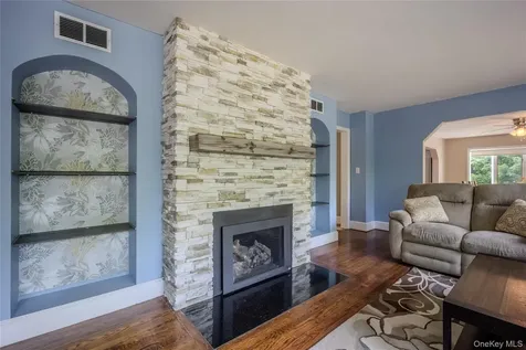 35 Cottam Hill Road Wappingers Falls NY 12590