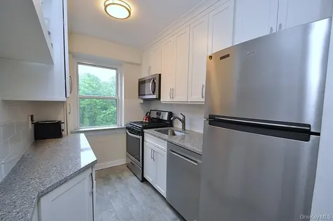 235 Garth Road Scarsdale NY 10583