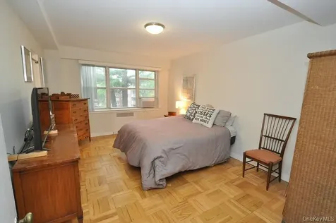 235 Garth Road Scarsdale NY 10583