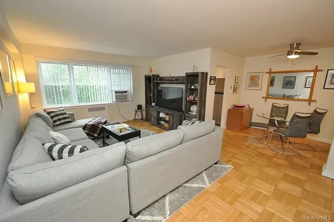 235 Garth Road Scarsdale NY 10583