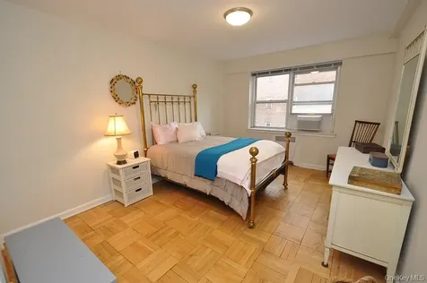 235 Garth Road Scarsdale NY 10583