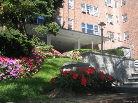 235 Garth Road Scarsdale NY 10583
