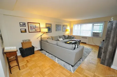 235 Garth Road Scarsdale NY 10583