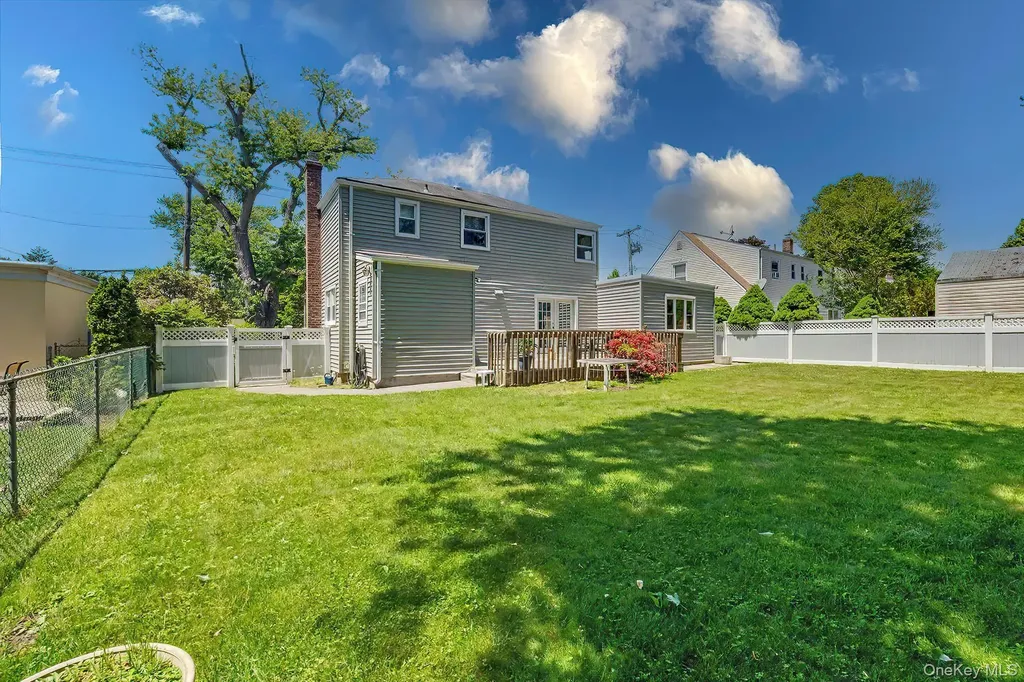 83 Whitman Road Yonkers NY 10710