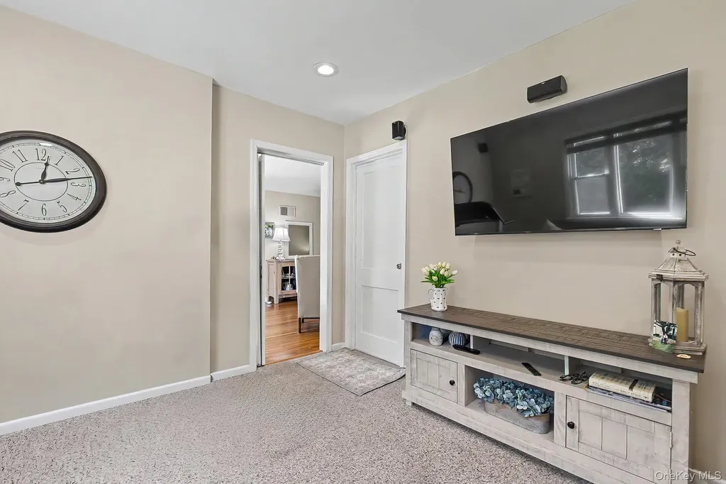 83 Whitman Road Yonkers NY 10710