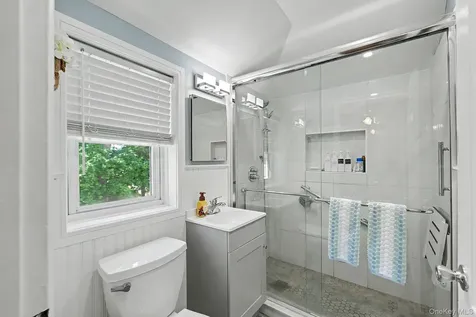 83 Whitman Road Yonkers NY 10710