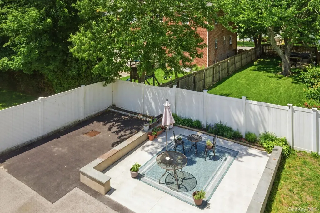 52 Nelson Ave 52 Nelson Harrison NY 10528